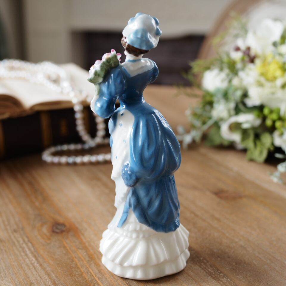 フィギュリン 英国コールポート Miss Jane 陶器人形 | antique