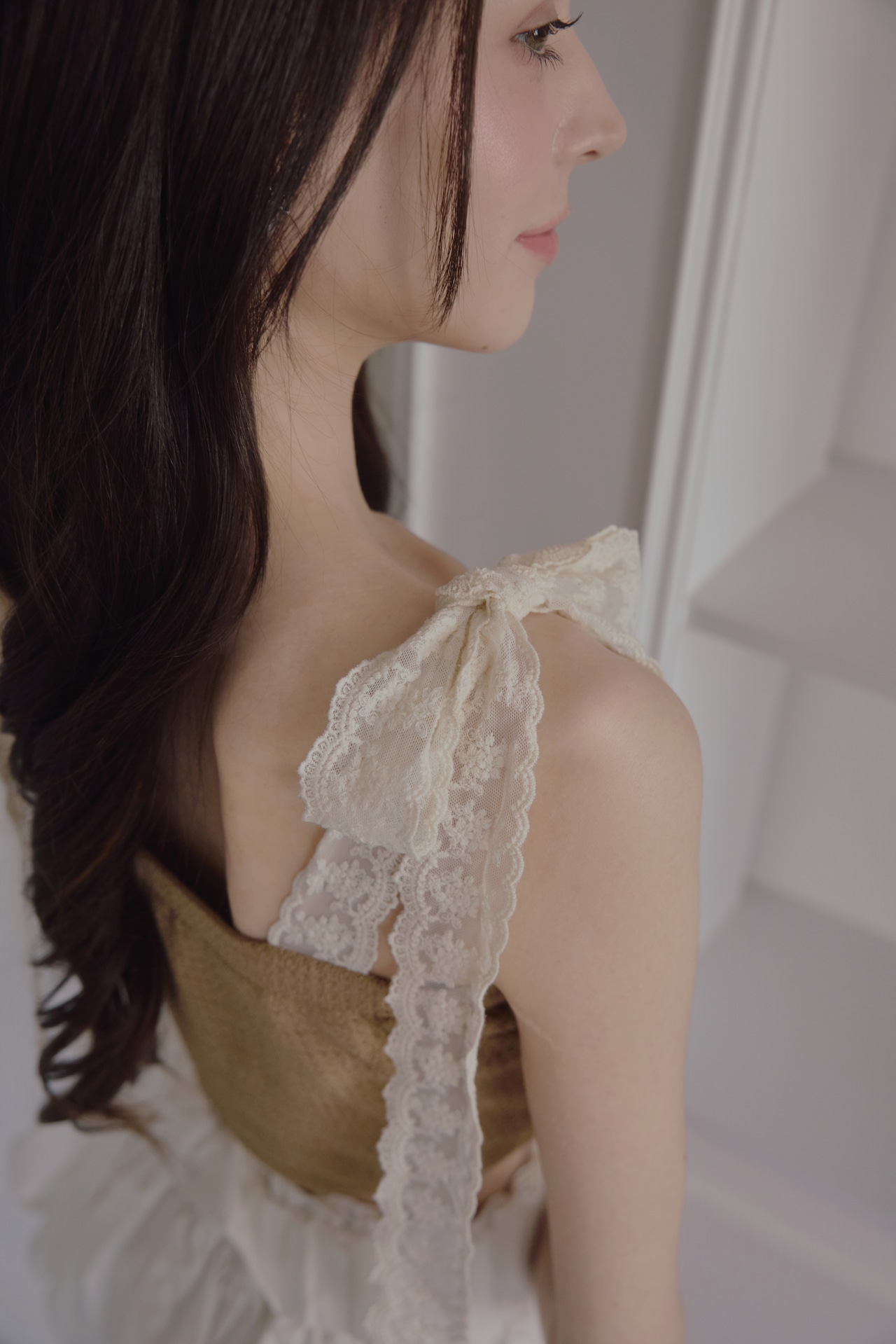 Lace ribbon bare tops