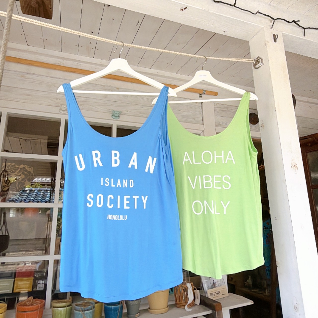 タンクトップ　LADIES TANK / URBAN ISLAND SOCIETY ハワイ