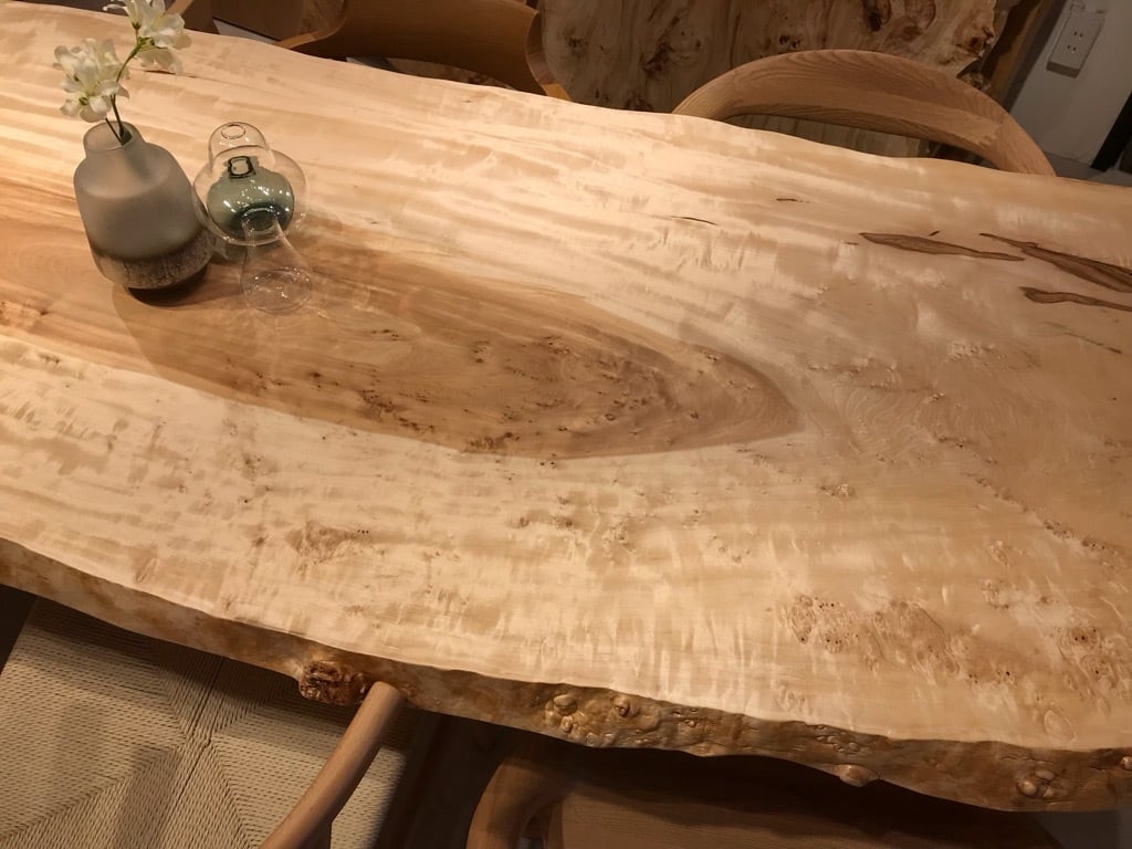 栃（トチ）_2100×700-800-680×55_横浜元町店_テーブル天板/一枚板