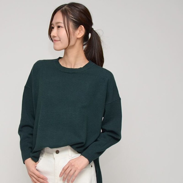 【 Praia 】ラウンドネックニットトップス