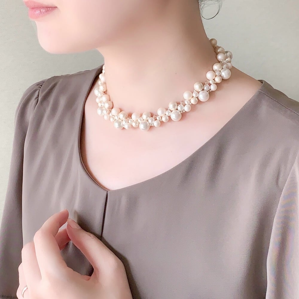 選べる3色/華やかパールネックレス＜結婚式 七五三 卒業式 入学式