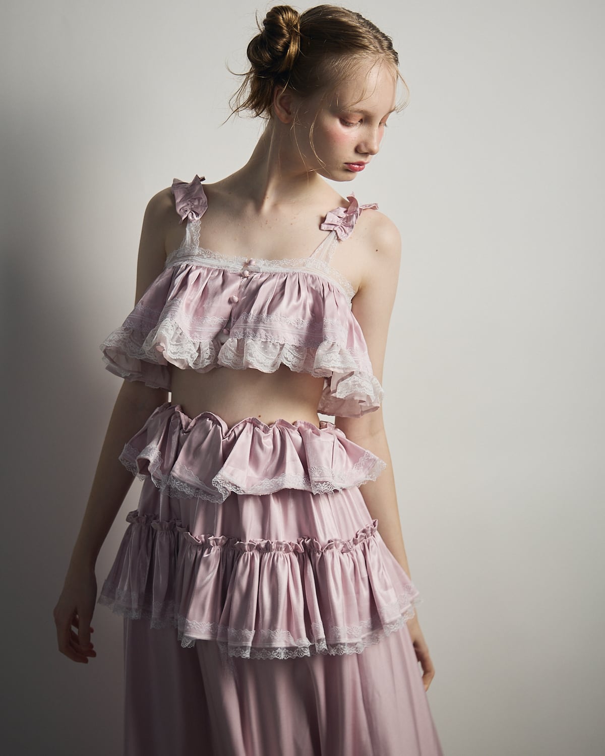 pain】シャイニーレースロングスカート | lilLilly official webstore