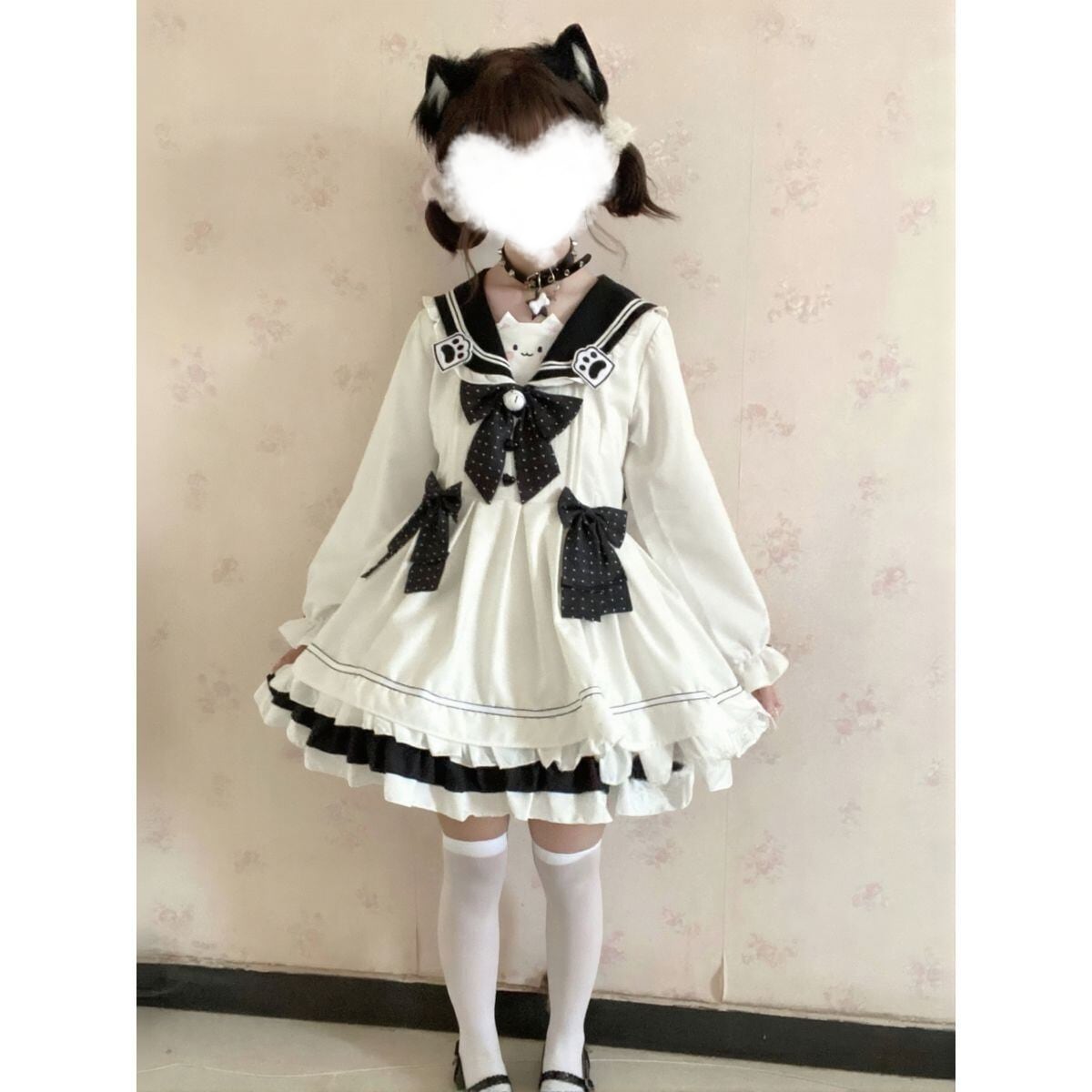 肉球セーラー襟のホワイトキャットワンピース | Maiden's Rêve