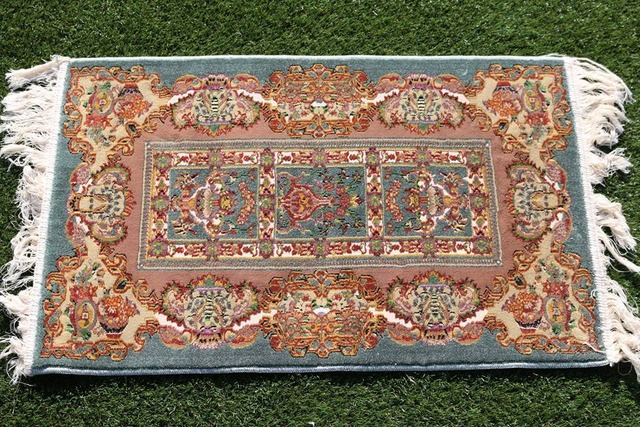 イラン産ペルシャ絨毯 ④