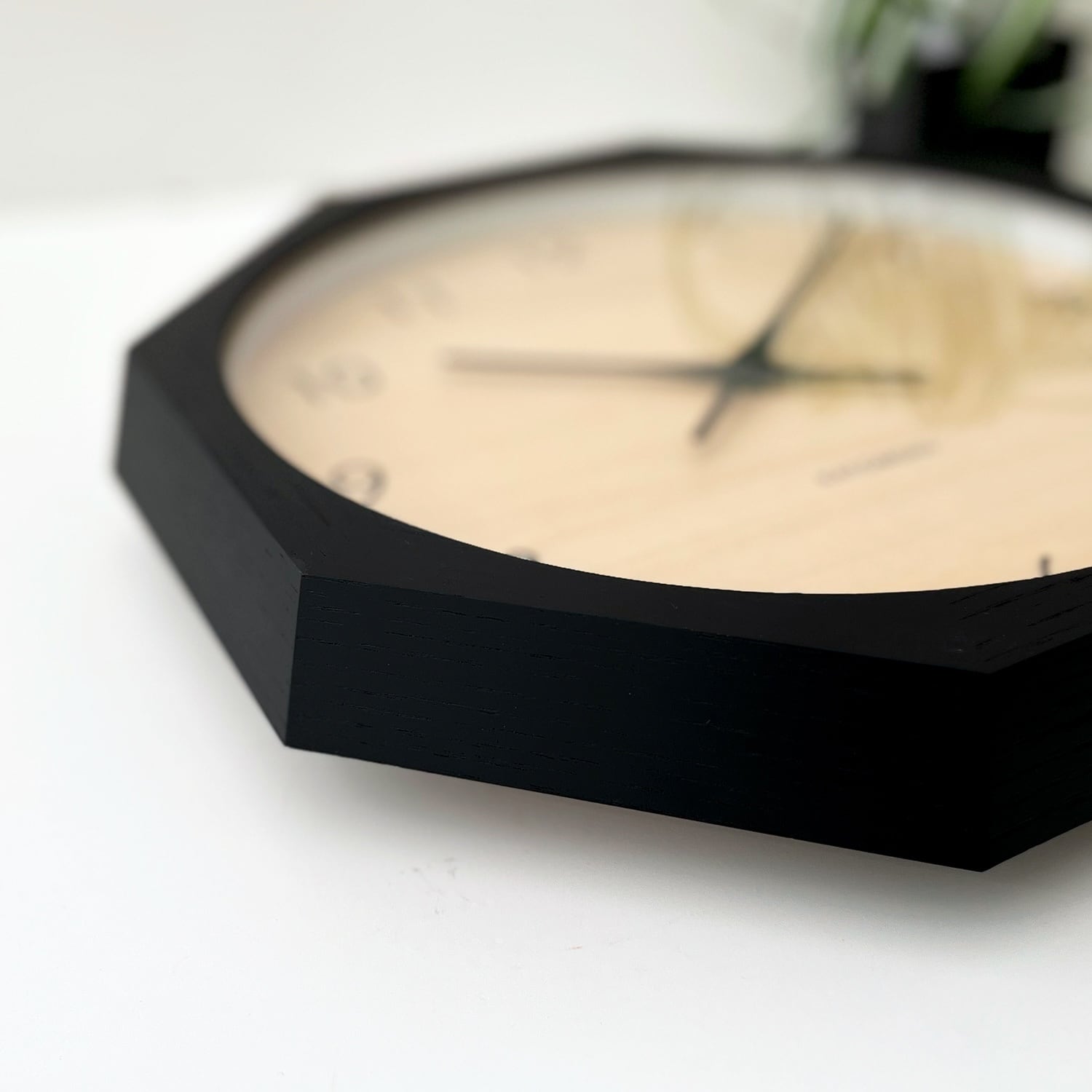KATOMOKU muku clock 7 八角形 ブラック km-83BK8 掛け時計 | 加藤木工