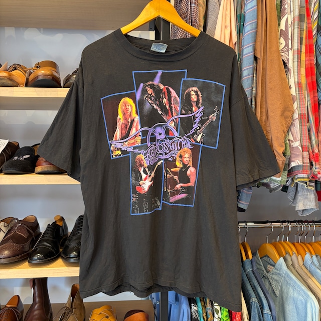 1990s AEROSMITH T-SHIRT PUMP