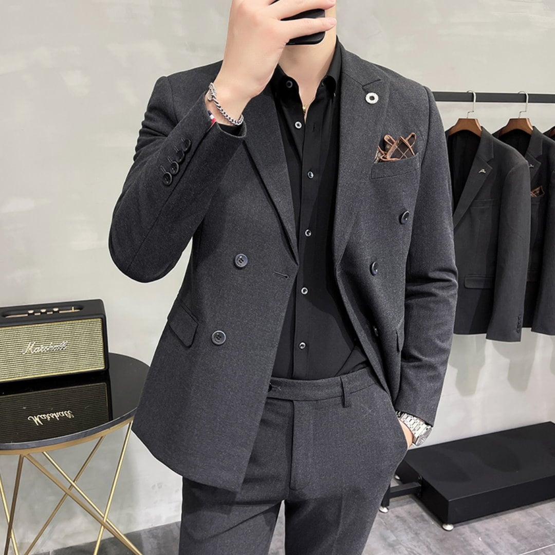 新品未使用タグ付　スーツ　ダブルブレスト　水都　AB7 新品未使用タグ付 スーツ ダブルブレスト 水都 AB7 新品未使用タグ付