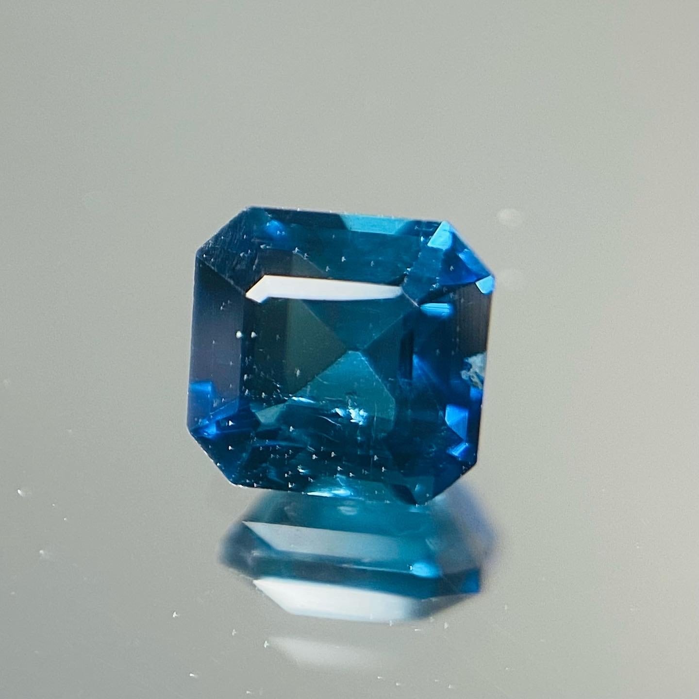 特別なブルー トルマリン1