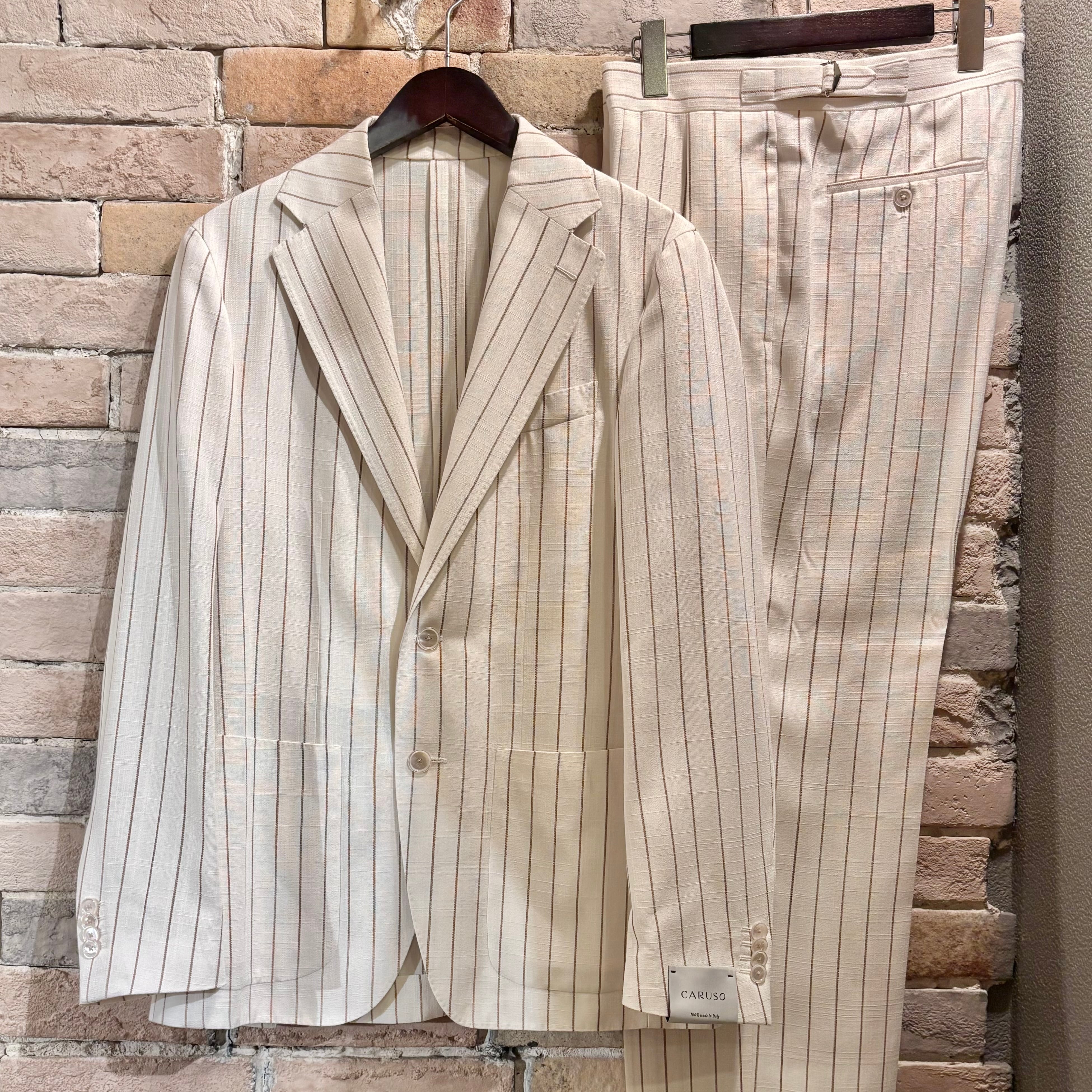Caruso 未使用品 サイズ52「aida」 リネン セットアップ スーツ