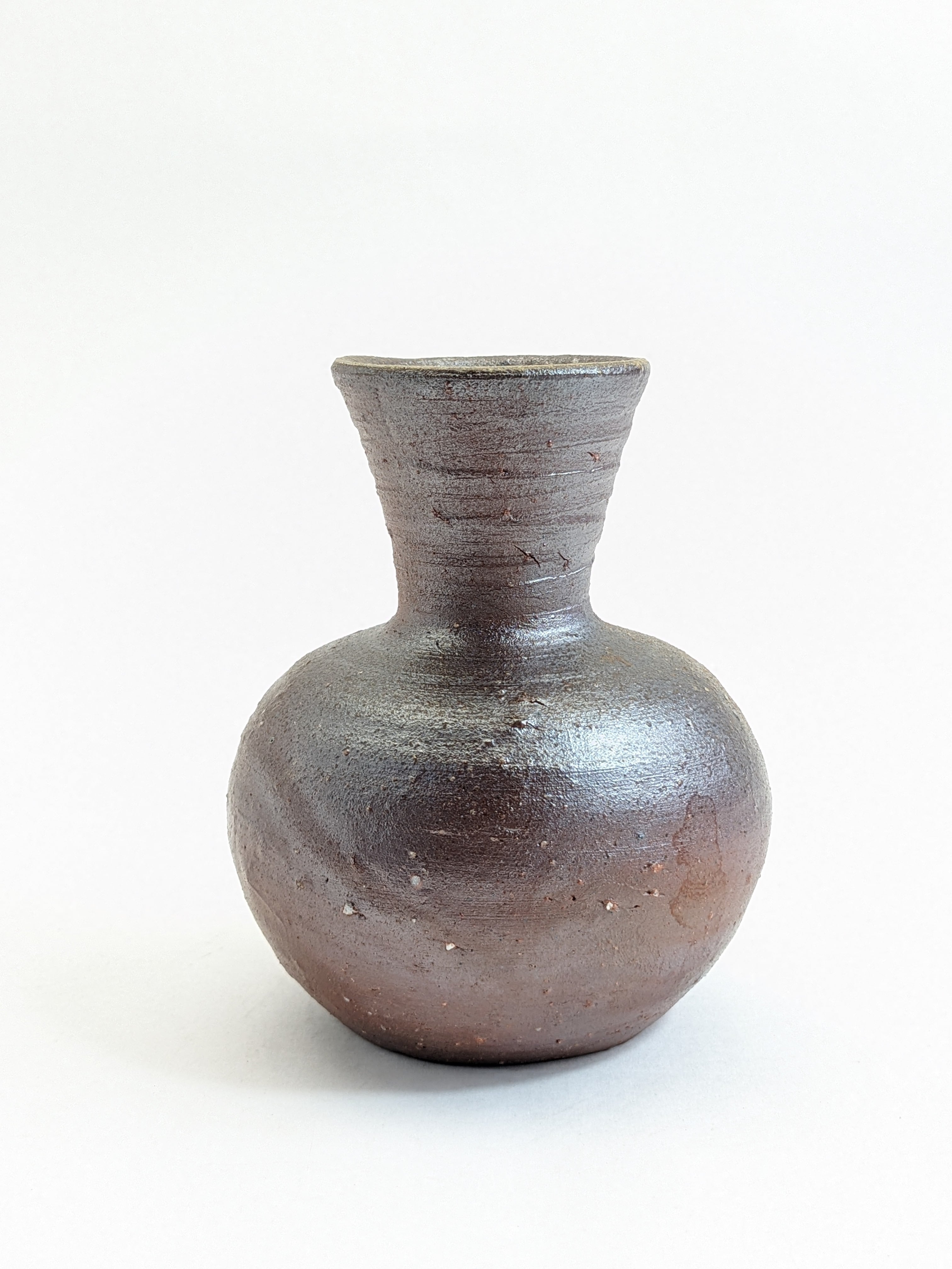 備前長頚窯変花入（小） | craftspace usaginotuno 備前焼、和食器