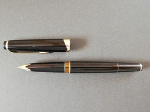 '60s　モンブラン マイスターシュテュック Ｎｏ １２　MONTBLANC MEISTERSTUCK No 12　（細字）　18K　　　　　02090