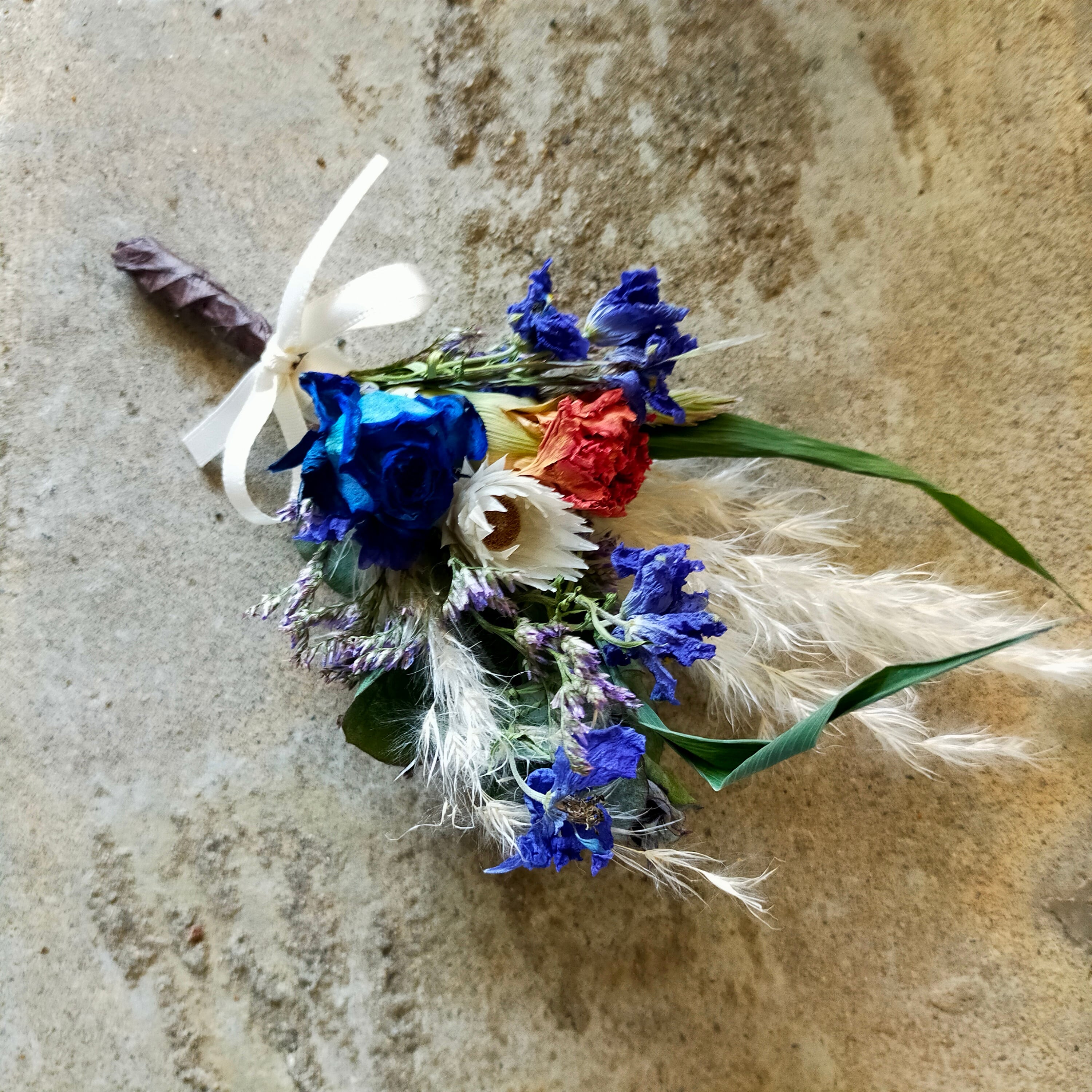 ドライフラワーコサージュ【dried flower corsage】