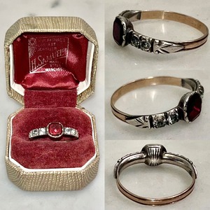 antique 9ct gold red paste ring