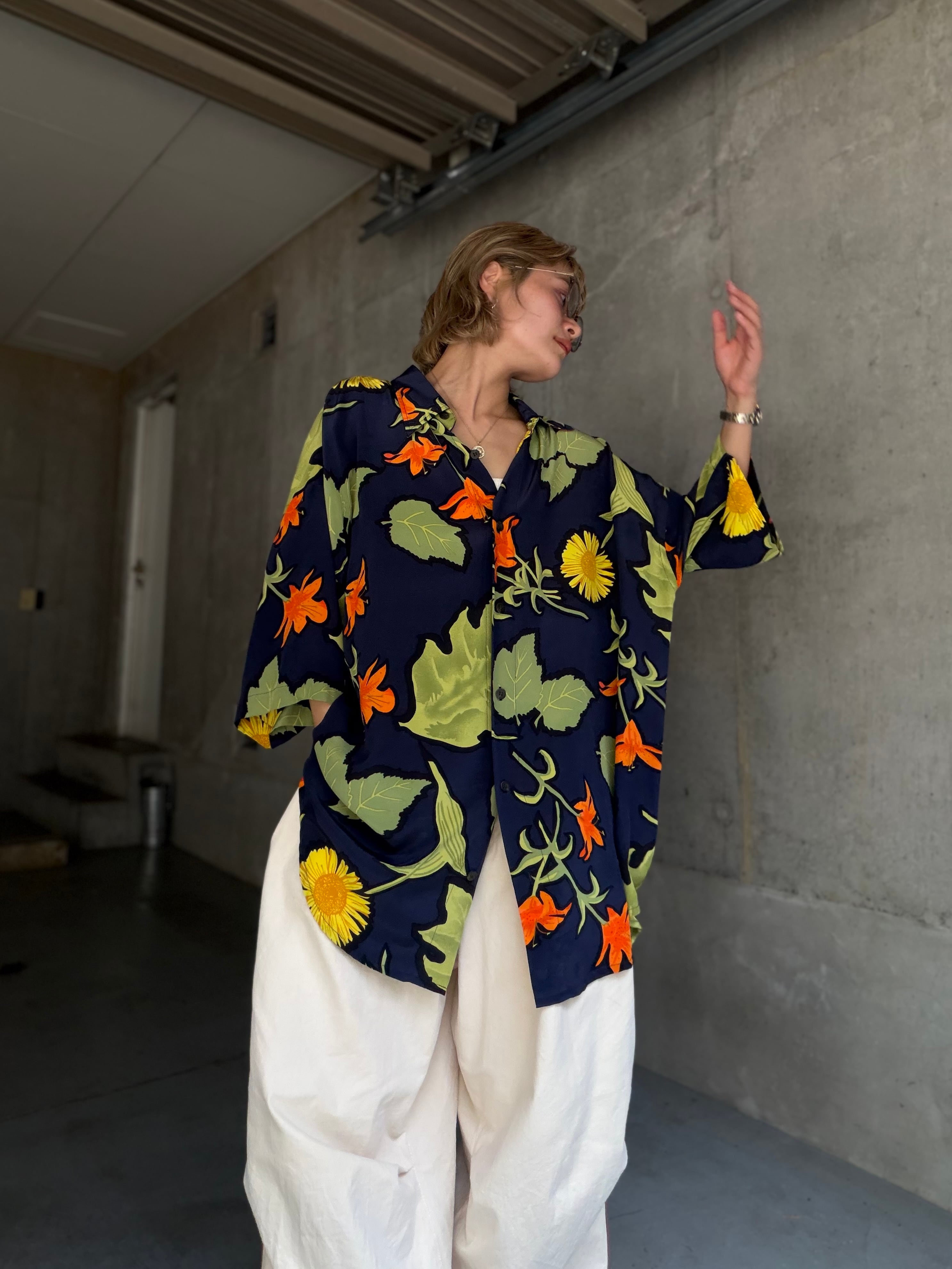 (SH1377)Flower pattern silk shirt