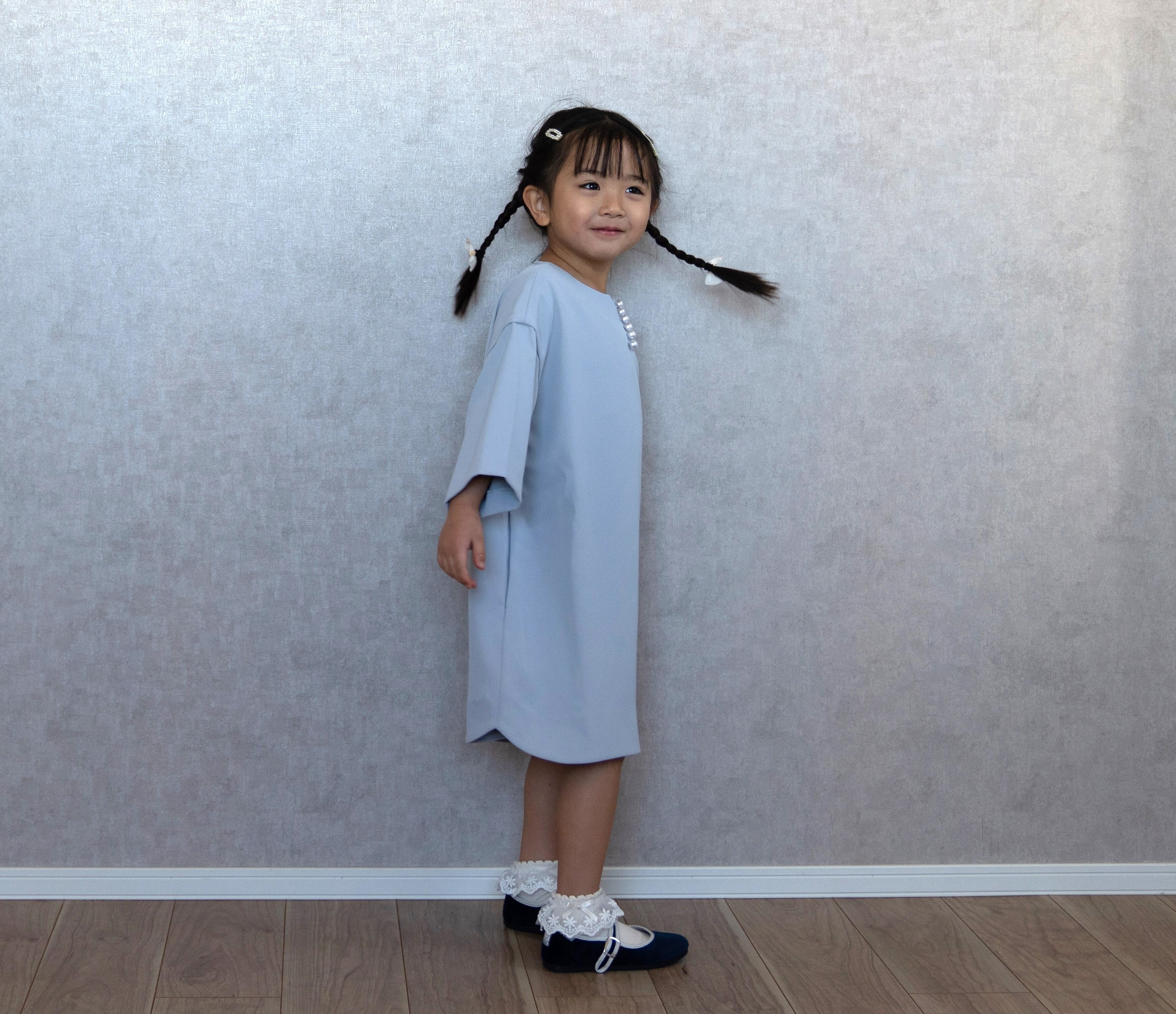 Kids/フォーマル対応キーネックパールワンピース / Pale Blue | Fraise