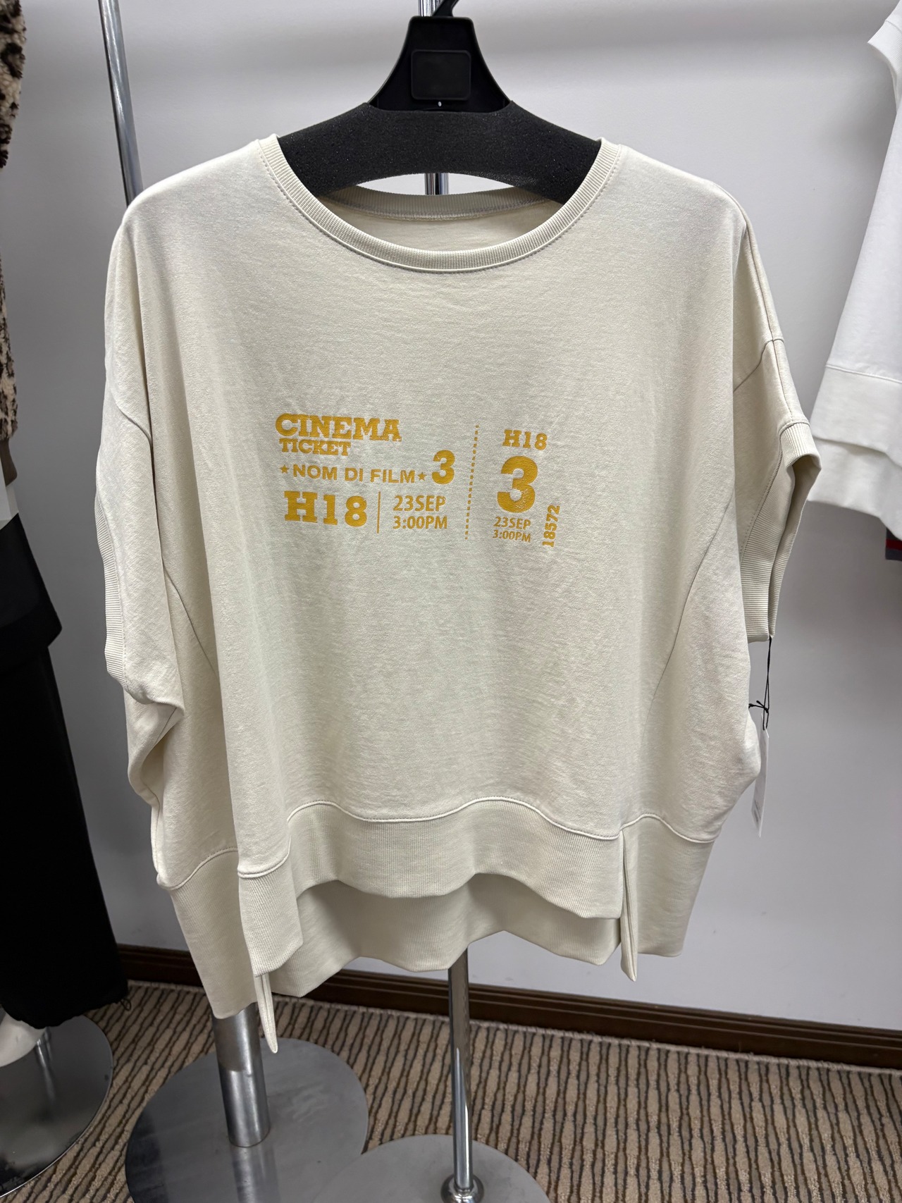 ラドアッシュ　ドルマンカットソー　65-1907