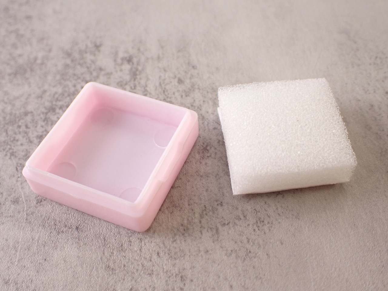 【ピンク:3cm×3cm】ルースケース 20個セット