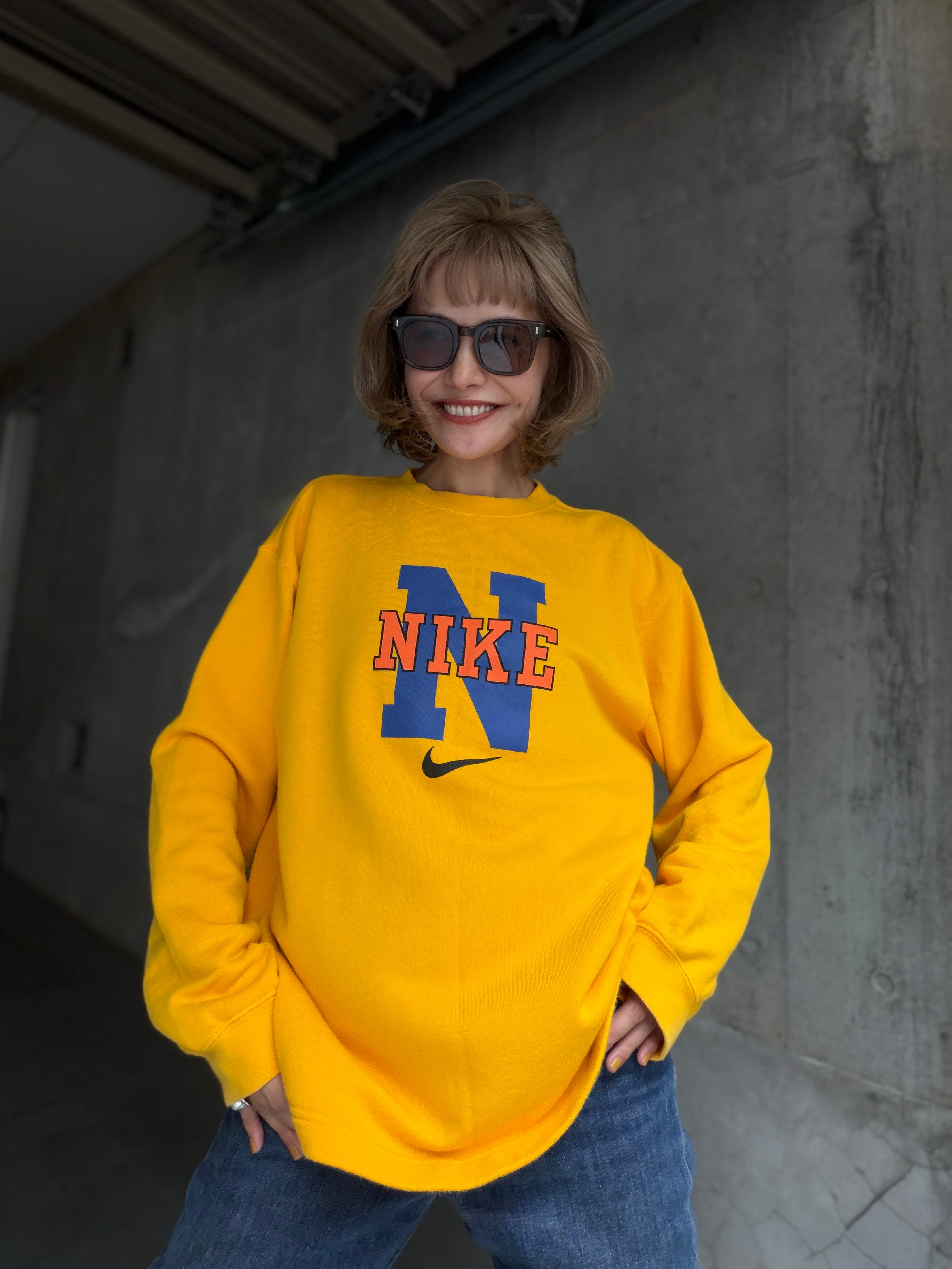(CS2541)00‘s NIKE “N” logo sweat