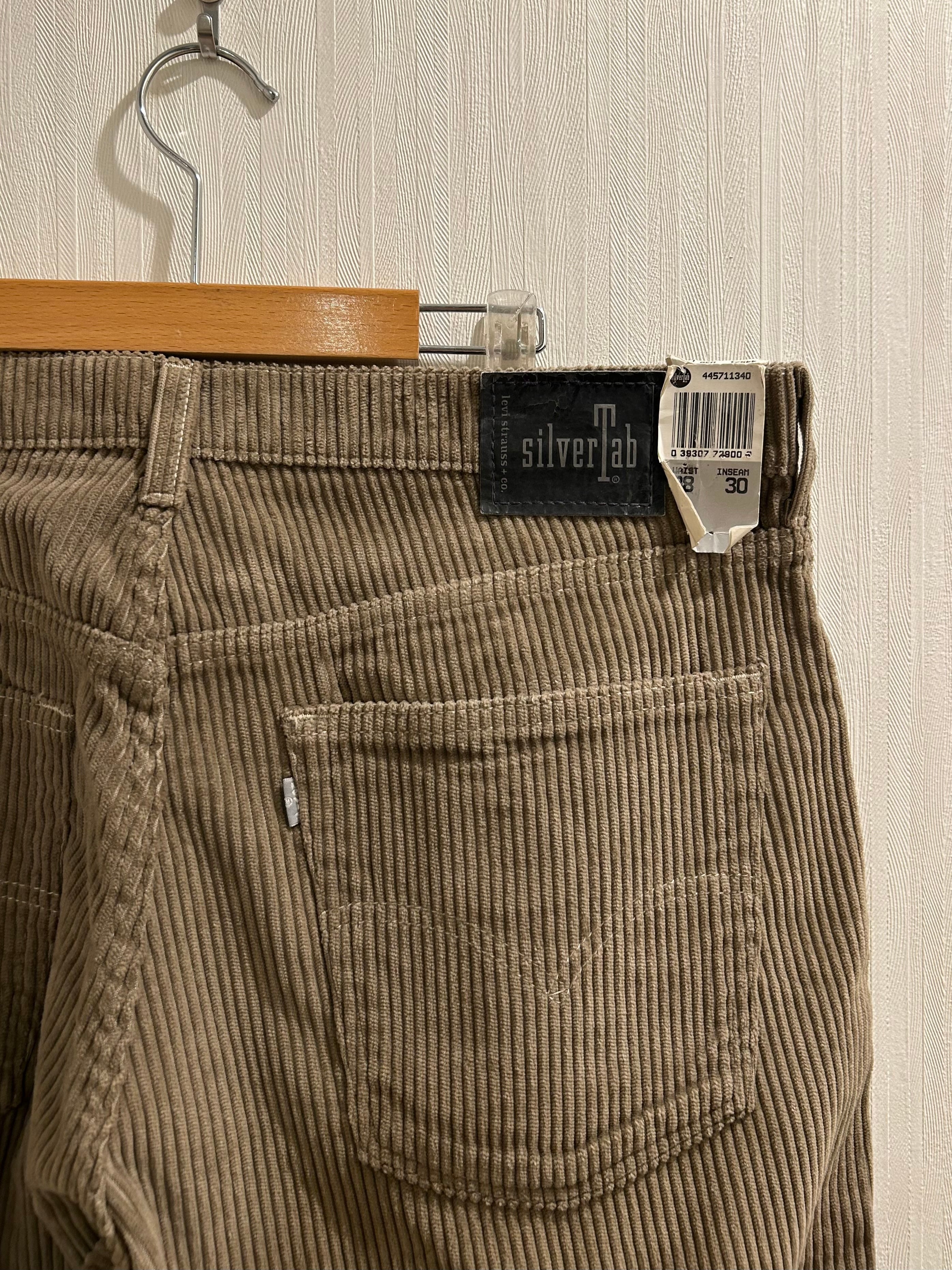 Dead Stock!! 1998s Levi's Silvertab "Buggy" Wide Pitch Corduroy Pants