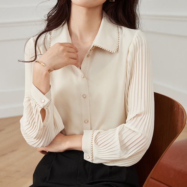 Large collar elegant pleats sleeves chiffon blouse
