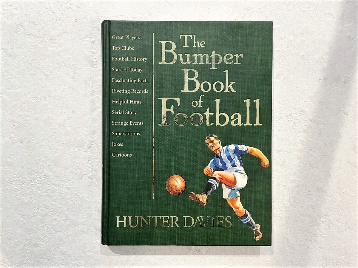 【VS050】The Bumper Book of Football /visual book