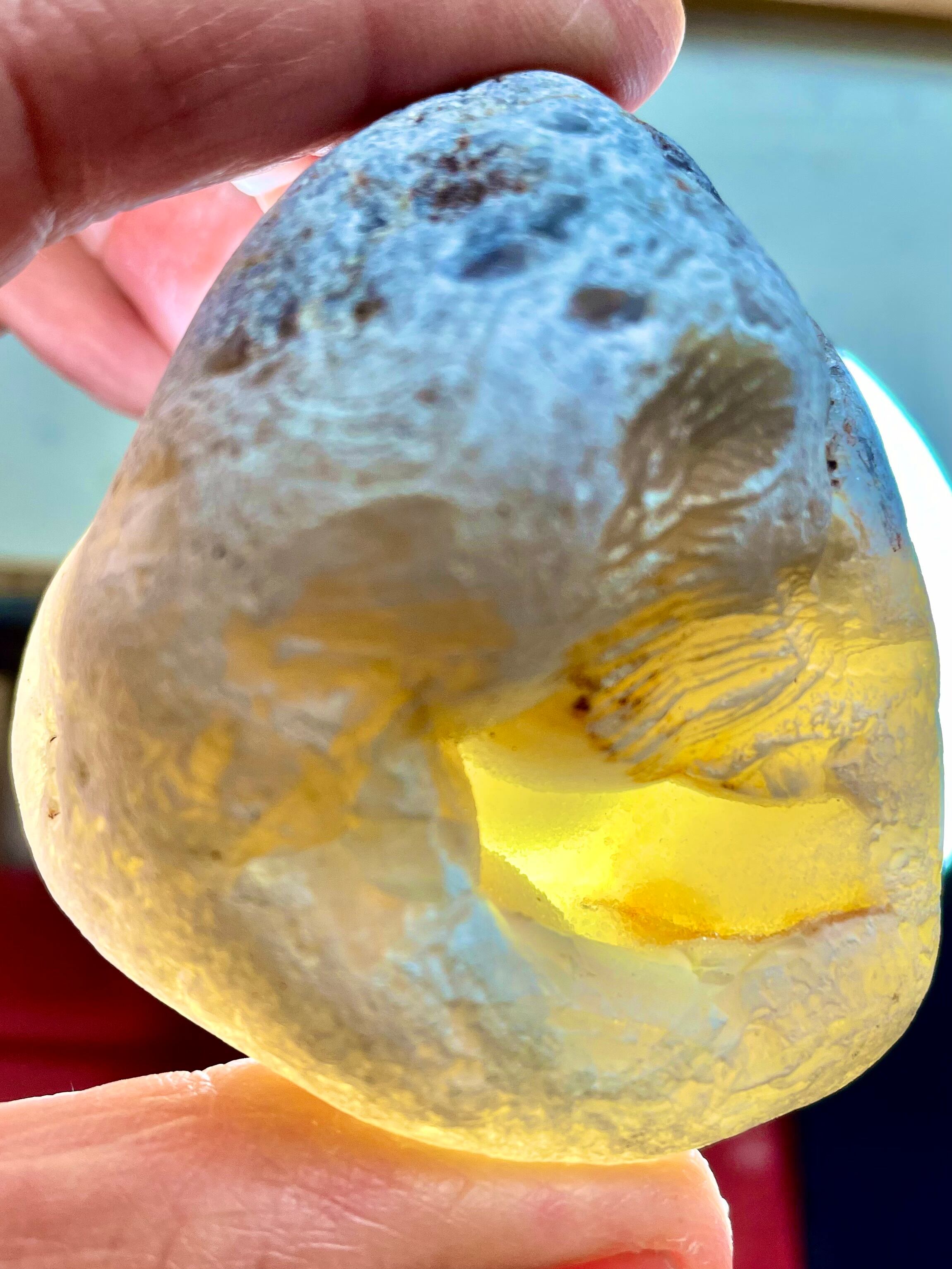 11) 日本人の「心」に寄り添う御守り!深い変容と変革「糸魚川石英」大型(ジオード)