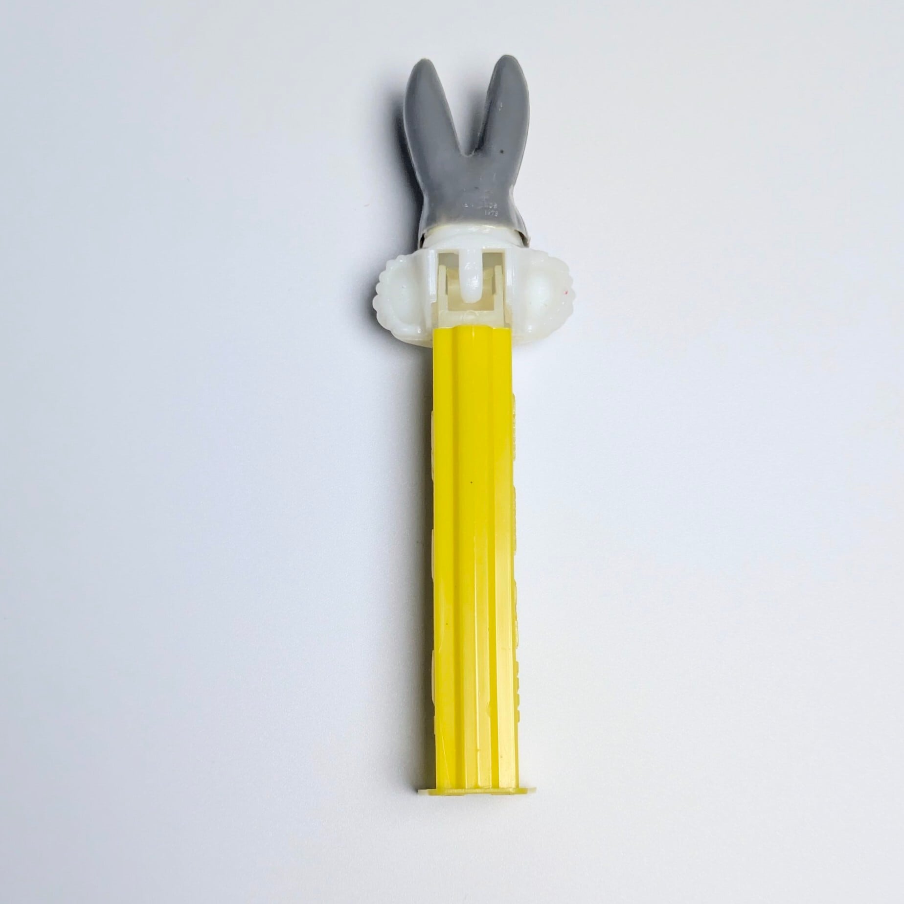 ☆ VINTAGE70' 80' ☆【 Looney Tunes ( ルーニー・テューンズ ) 】『 バッグス・バニー / ダブルダウン / 薄足 』PEZ / ペッツ CANDY&DISPENSER 〚アメリカン雑貨 アメトイ〛