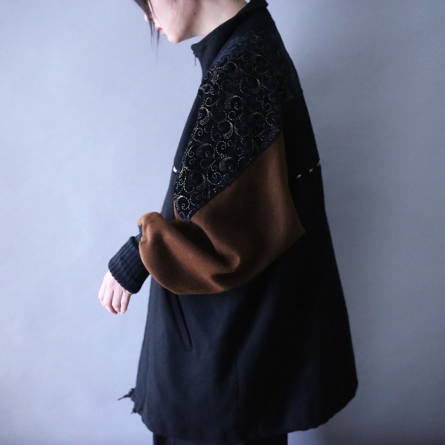 "刺繍" shoulder and switching design high-neck zip-up dolman sleeve wool coat