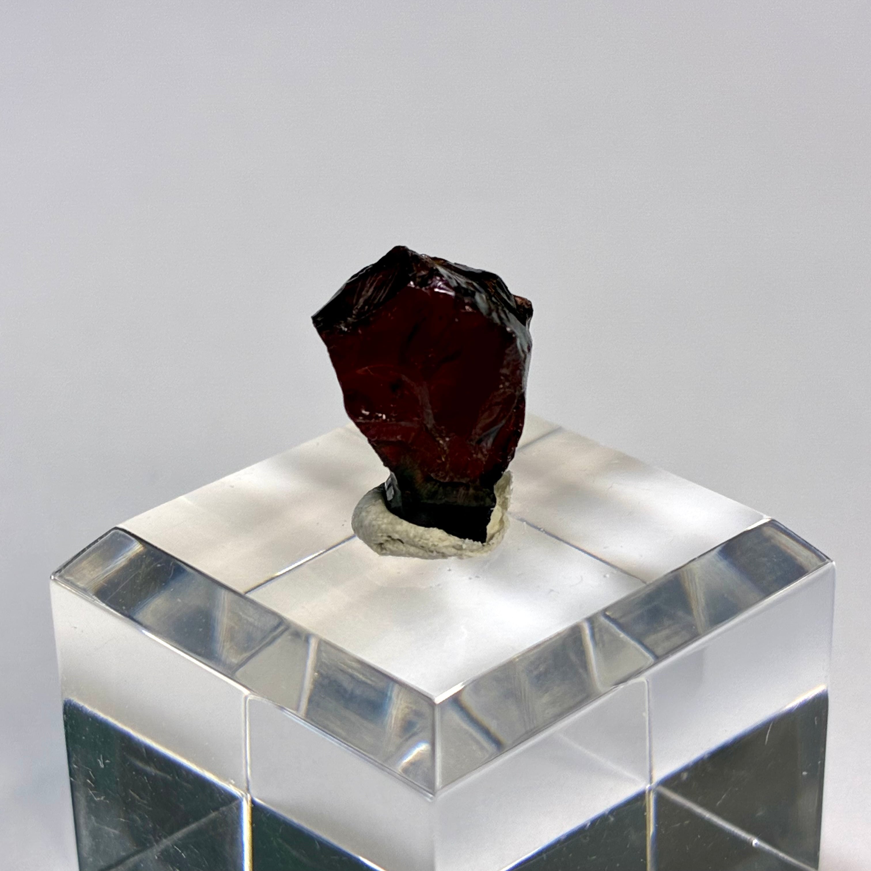 ガーネット | World Minerals 世界中の鉱物原石の販売店