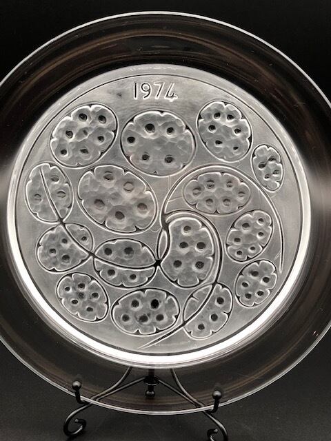 ラリック・イヤープレイト1974年 SILVER PENNIES