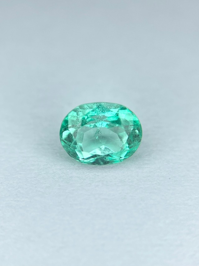 エメラルド 0.490ct ルース　【動画リンク　Twitter/Xあり】