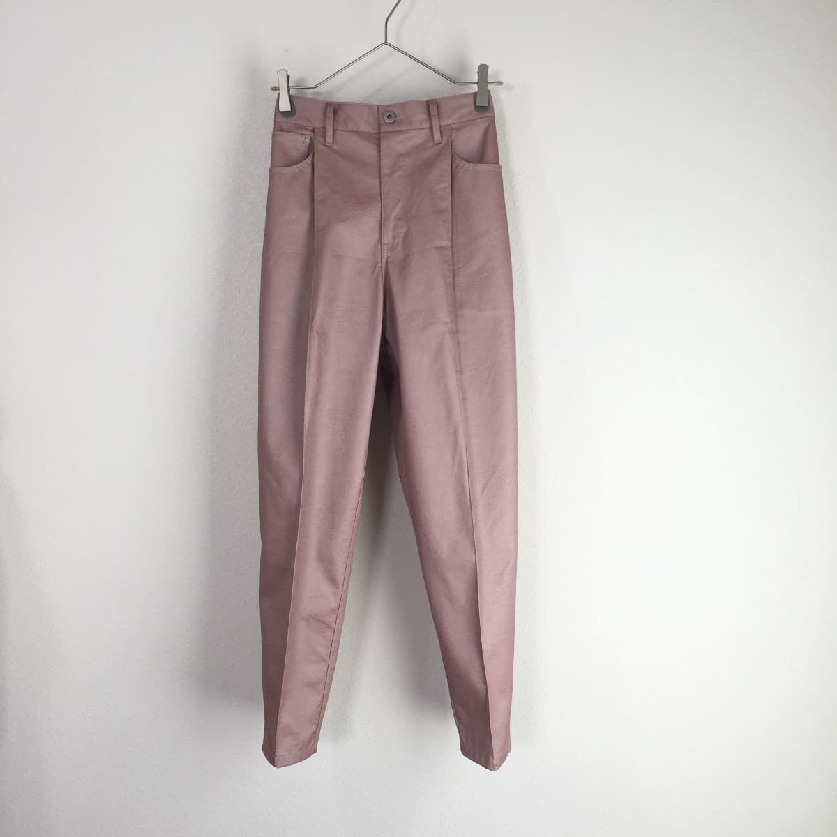 20AW AmeriVINTAGE アメリヴィンテージ UNDRESSED DENIM DETAIL ECO LEATHER PANTS  エコレザーパンツ ピンク | 「フクル」ファッションブランドユーズドセレクトショップ powered by BASE