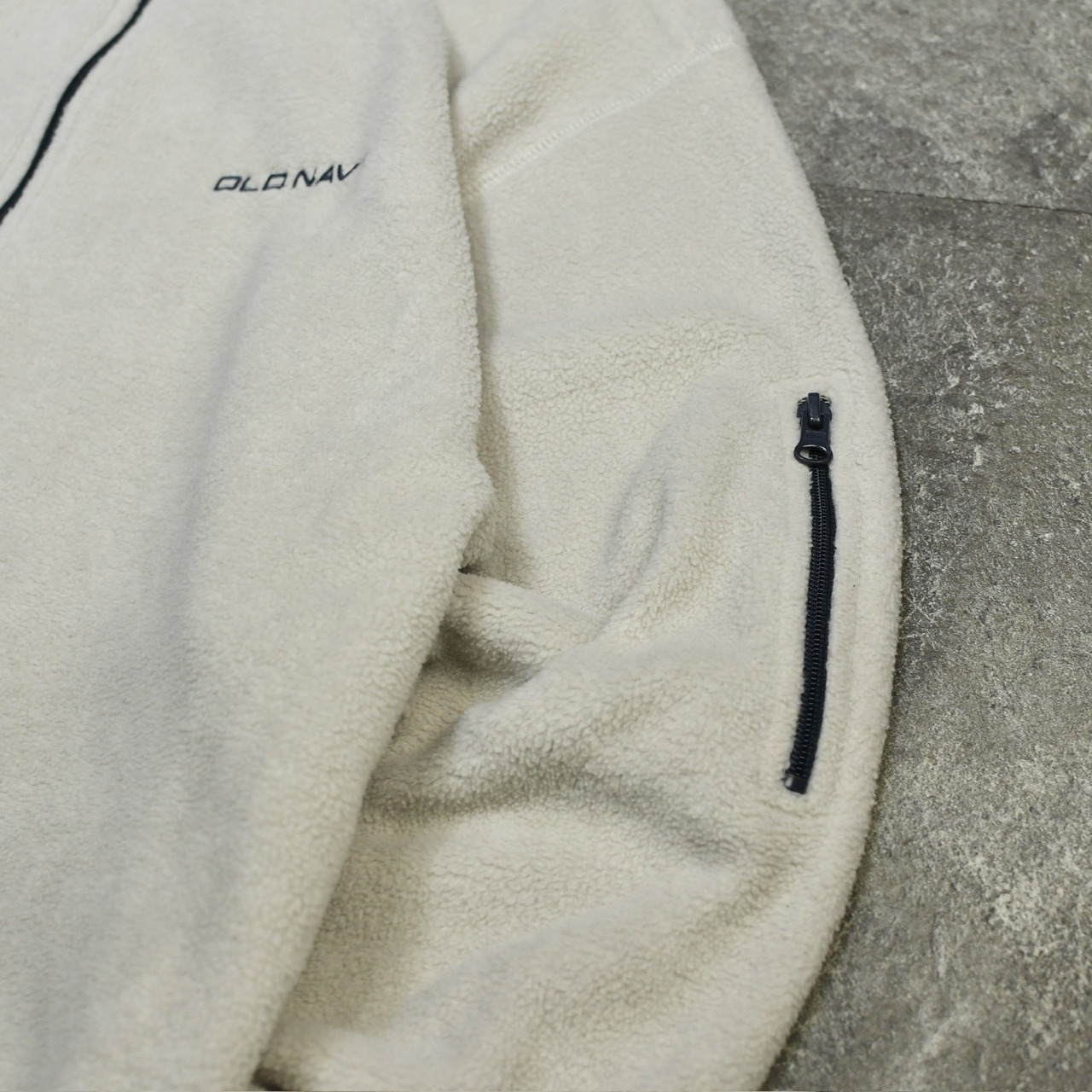 OLD NAVY arm pocket half zip fleece