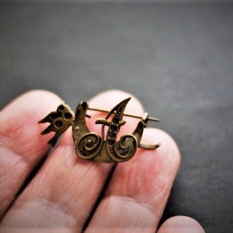 イニシャルブローチ Aと小鳥 UKヴィンテージ