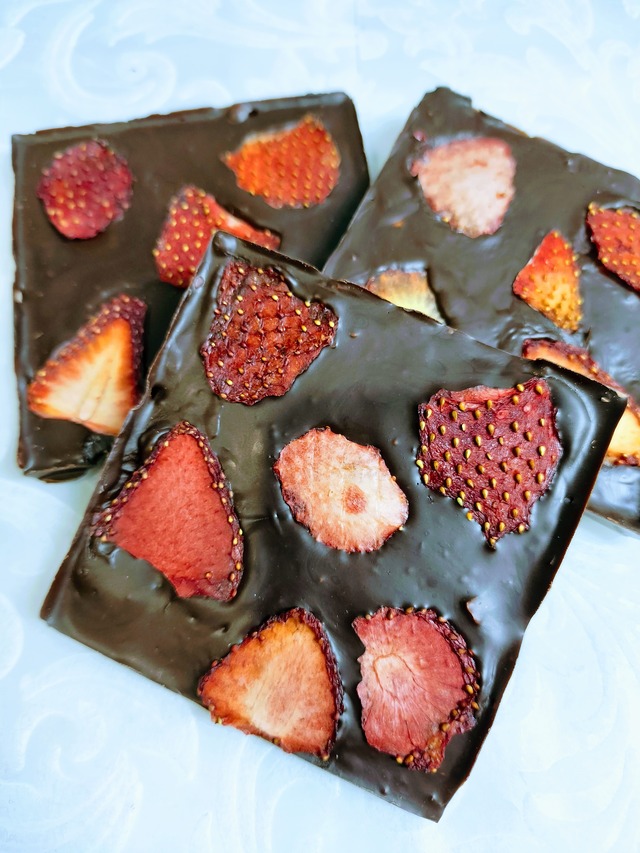 *春限定*いちご×ガーナ【ハーフサイズ】