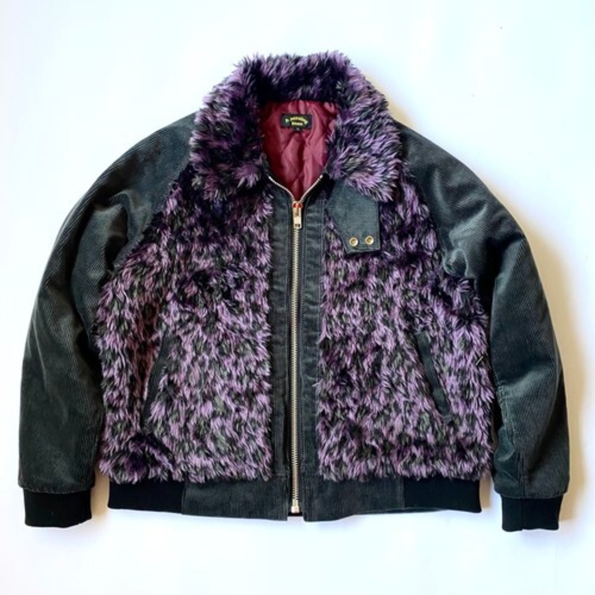 A puzzling home (パズリングオーム) ～LEOPARD JACKET PURPLE～ | Amboy