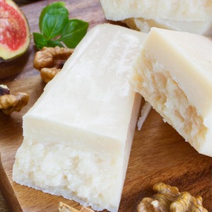 イタリア産 グラスフェッド ペコリーノ・ロマーノ 9ヶ月熟成 1kg 業務用 Grassfed Pecorino Romano 9 Months Aged 1kg | Whole & Bulk