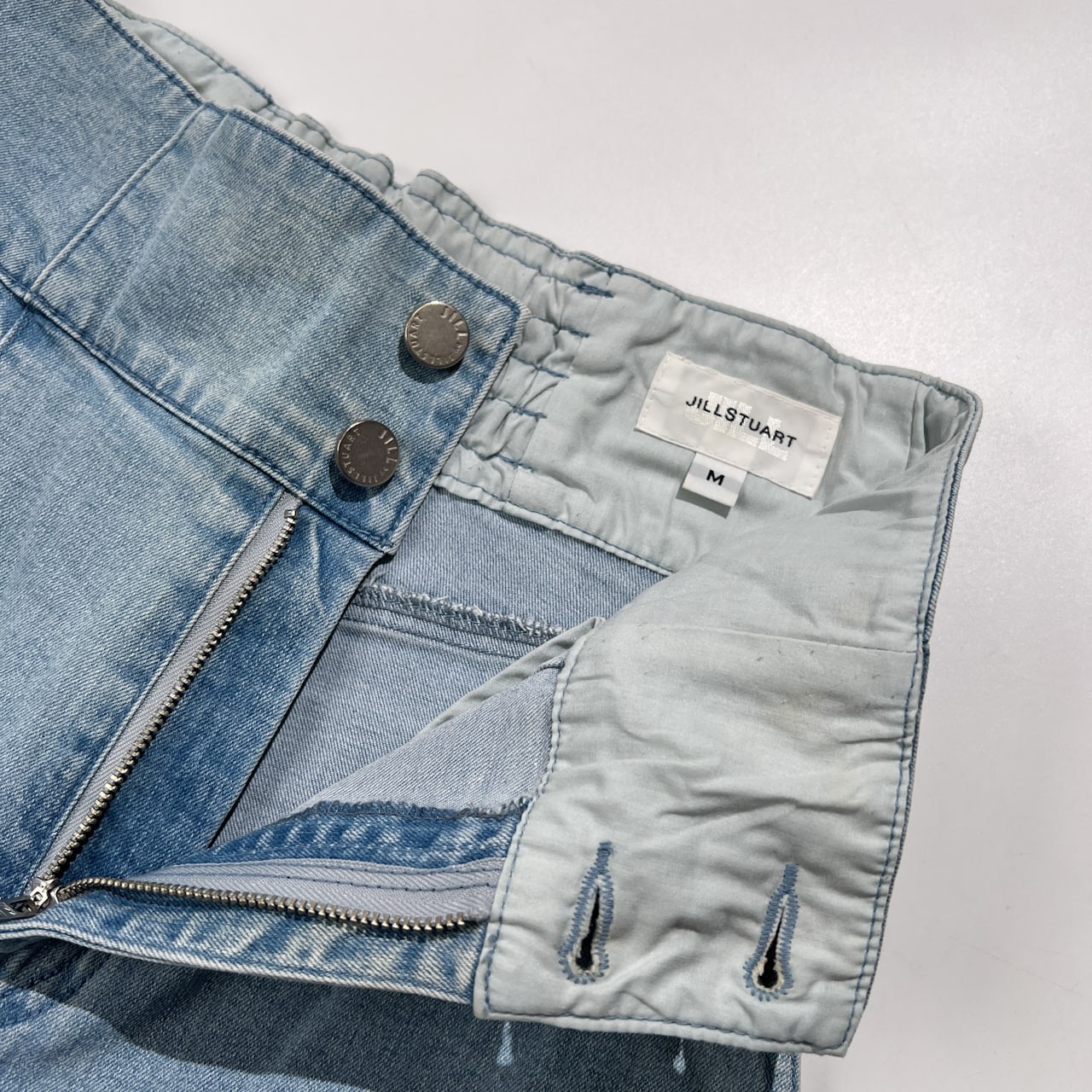 JILLSTUART ジルスチュアート ハイウエスト デニムパンツ テーパード ジーンズ サイズ M /ライトブルー系 ストレッチ フェミニン