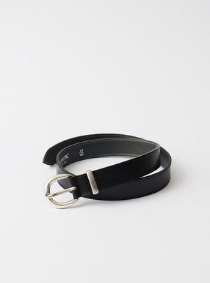 [URBANIC 30] Crescent Belt 正規品 韓国ブランド 韓国ファッション 韓国代行 アーバニック 30 日本 店舗