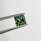 グリーントルマリン ラディアントカット 5.7x5.7x4.2mm, 0.97ct, ナミビア産