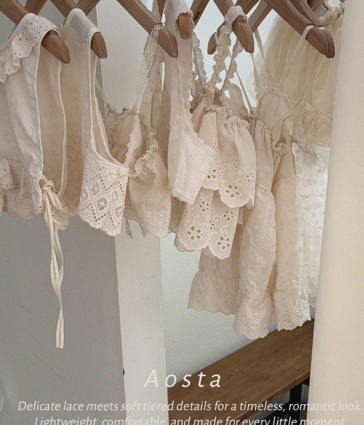 送料無料【予約】/ レースカンカンブラウス / aosta
