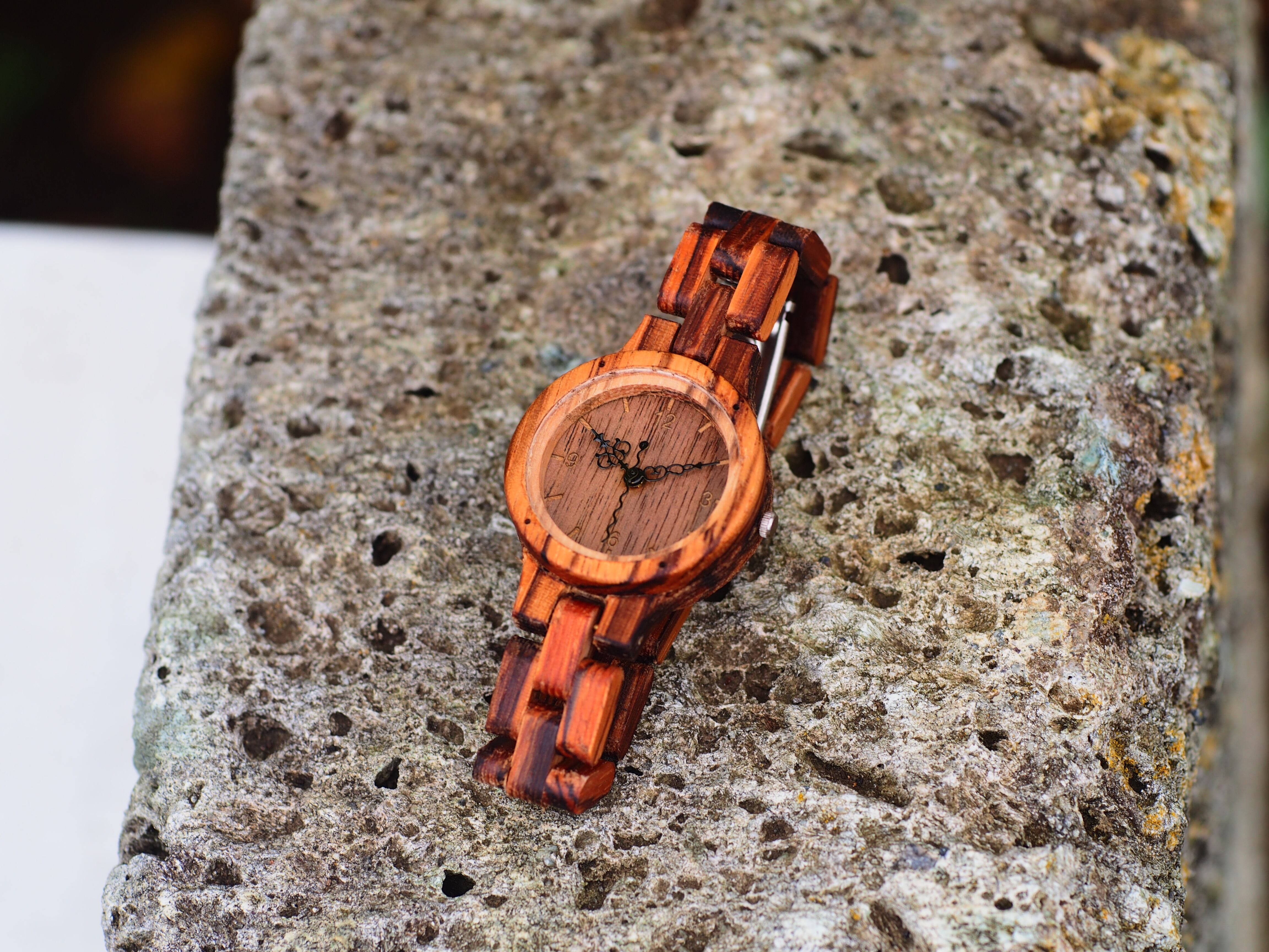 木製（ゼブラウッド）腕時計＊細身ベルト | ATELIER SAZANCAオンライン
