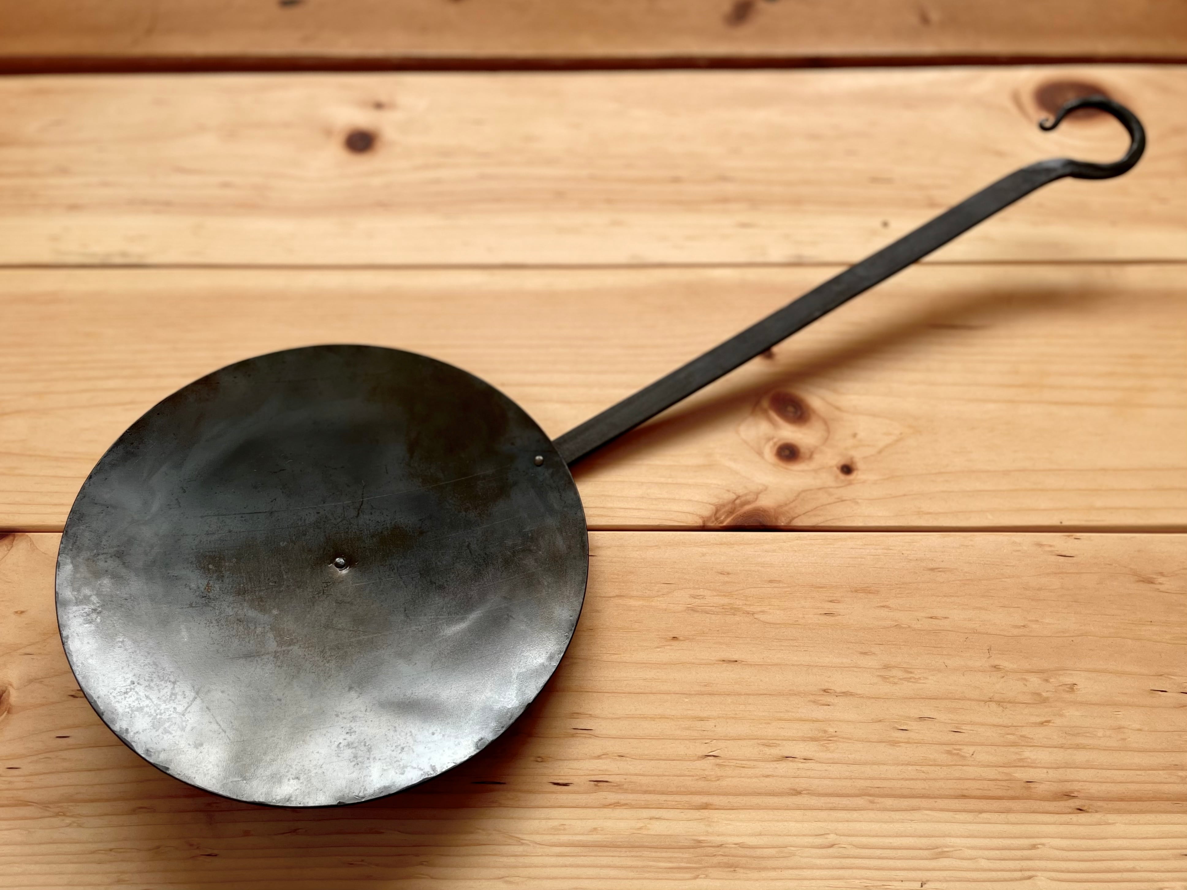 Viking Culinary鉄鋳物フライパン内径25cm