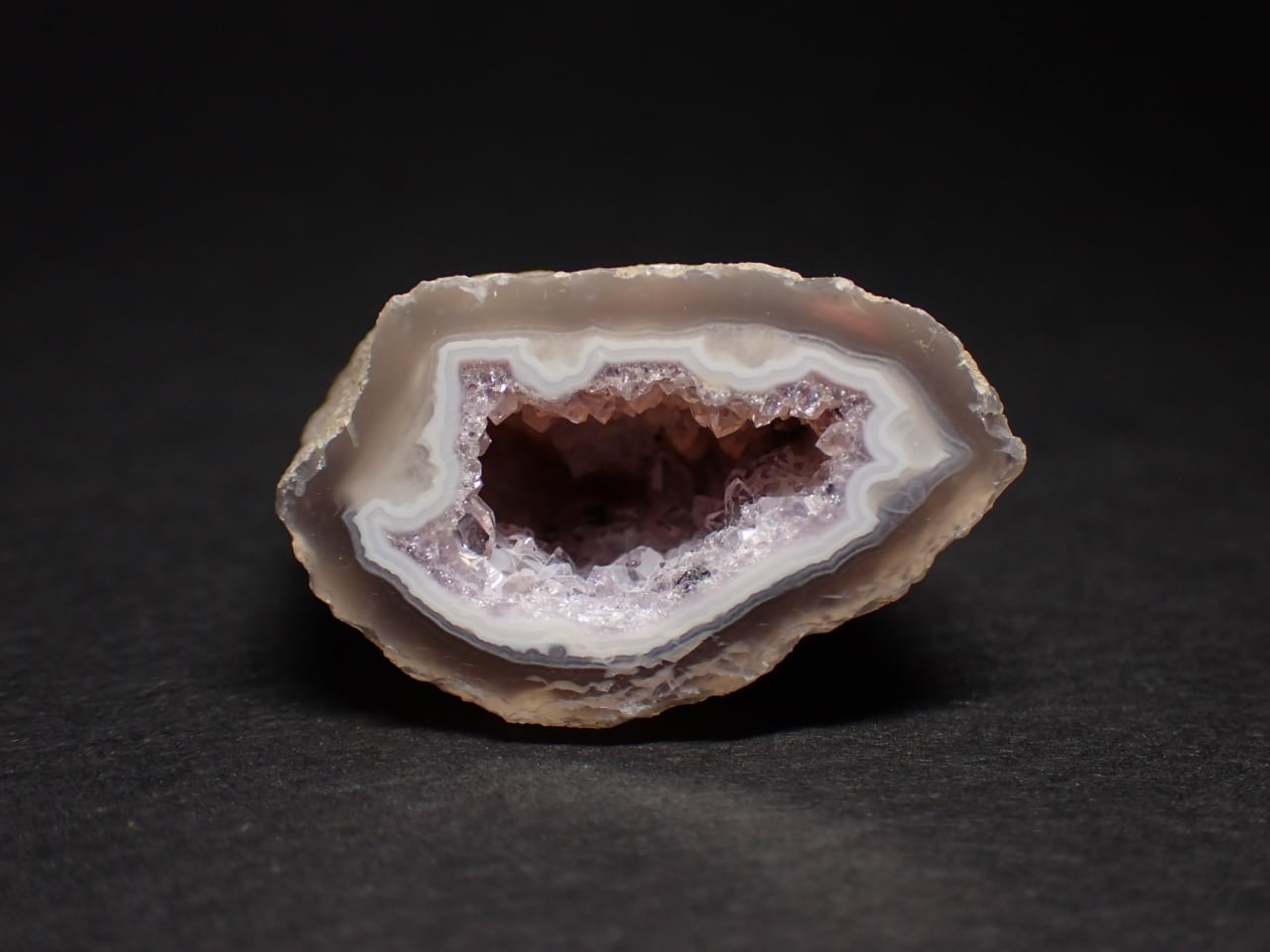 アゲートジオード | 鉱物・天然石のお店CrystalGate