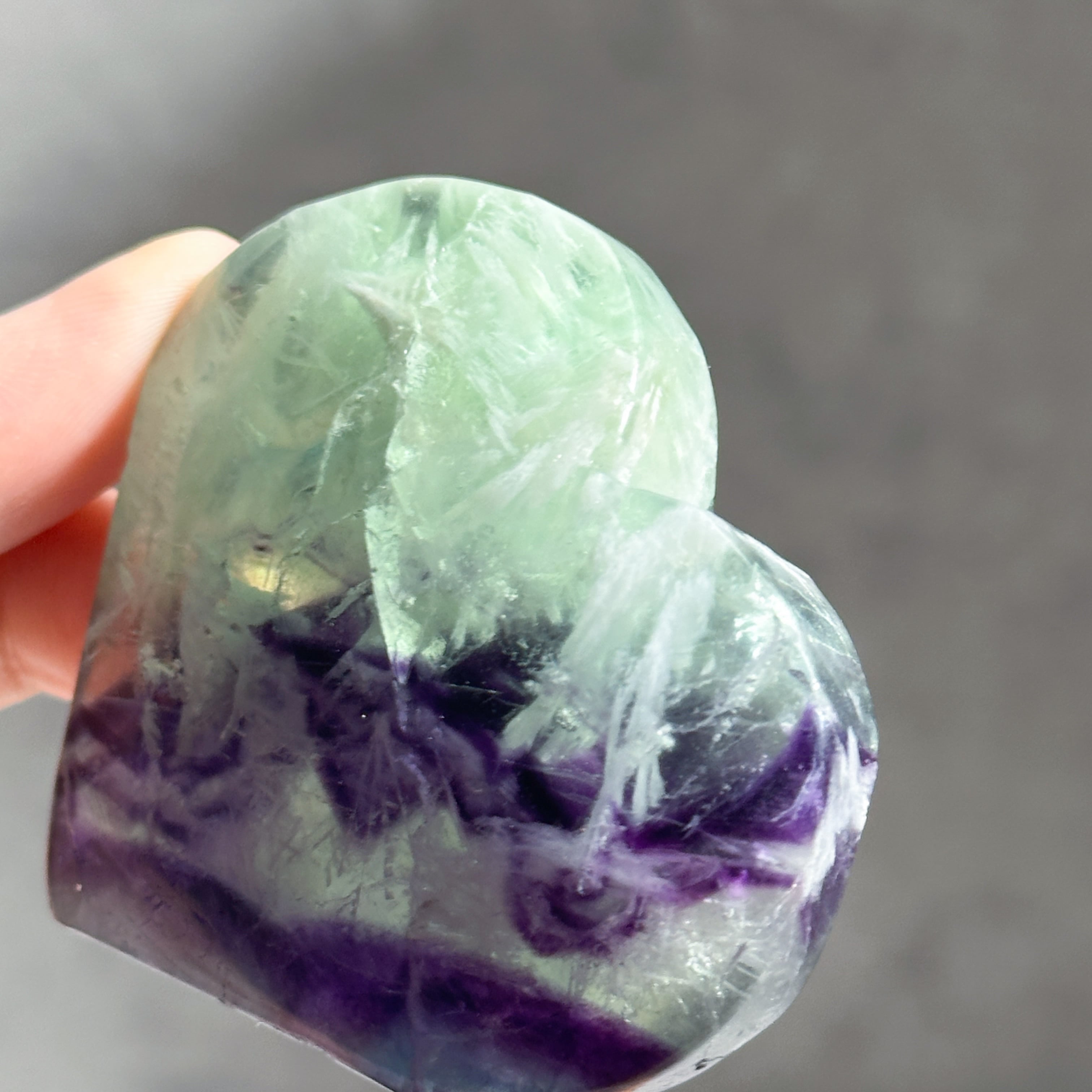 エンジェルフェザーフローライトハート 33◇ Angel Feather Fluorite