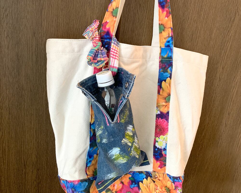 ペットボトルホルダー デニムリメイク ペイントキミドリ | Pay ID