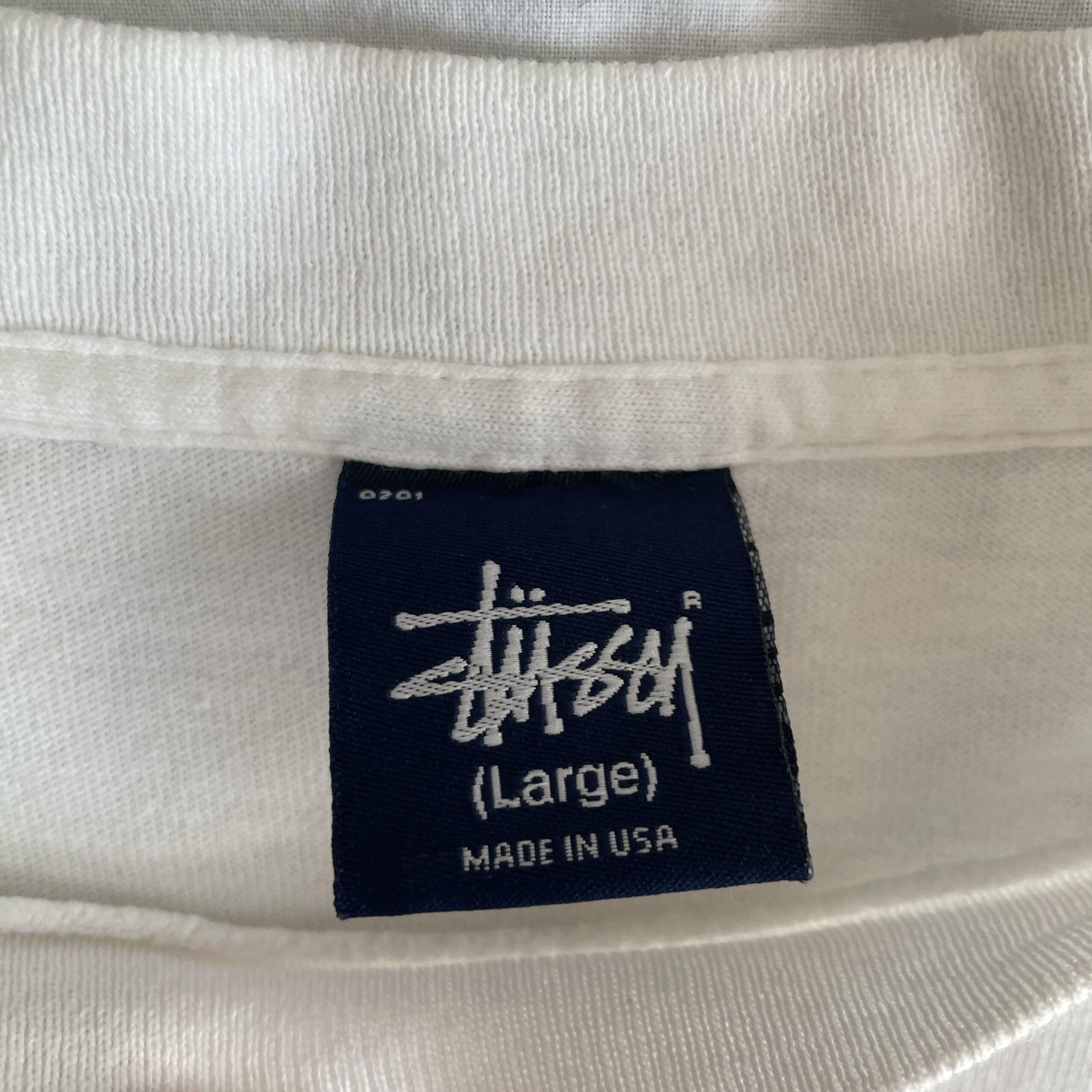 MADE IN USA】00s STUSSY Tee | Lookin'4