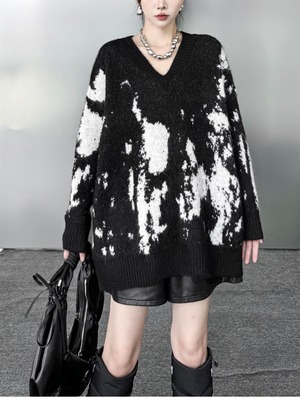 Dyed loose V-neck oversized knit [T2580]