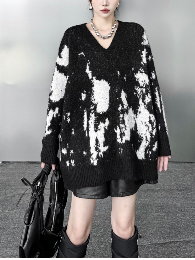 Dyed loose V-neck oversized knit [T2580]